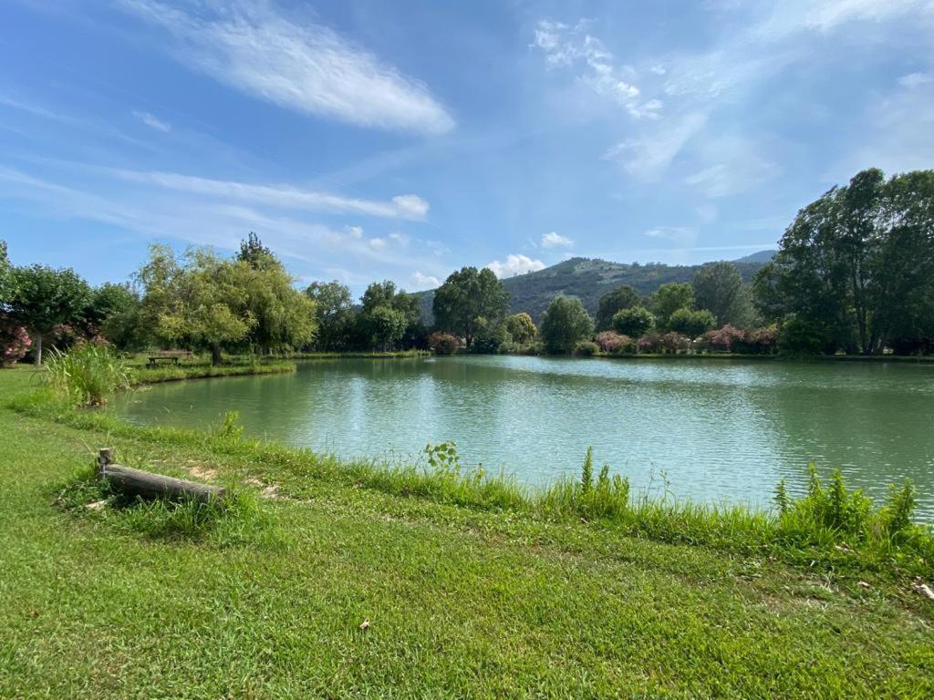 Domaine Du Lac De La Vallee La Roquette-sur-Siagne Exterior photo